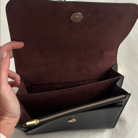 EUC Coach Black Crossbody Bag with Gold Chain - Picture 4 of 6